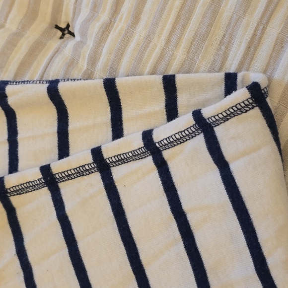 Hollister Tank Top - Picture 4 of 5